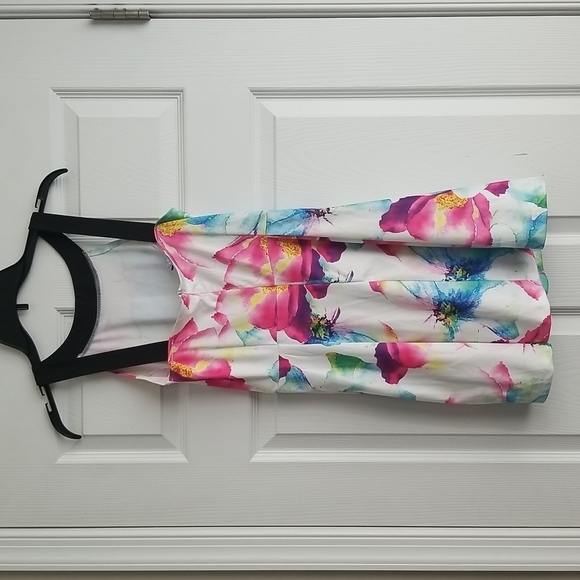 Fancyinn Women's Dress - Picture 4 of 9